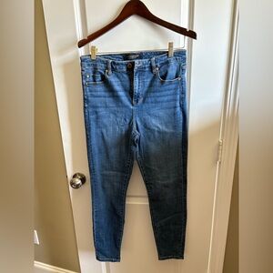 Liverpool high rise ankle jeans size 10